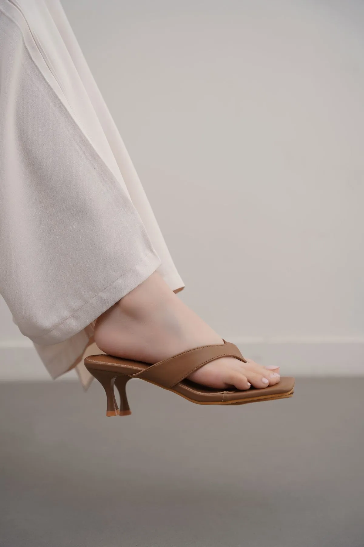 BILLIE MINI HEEL