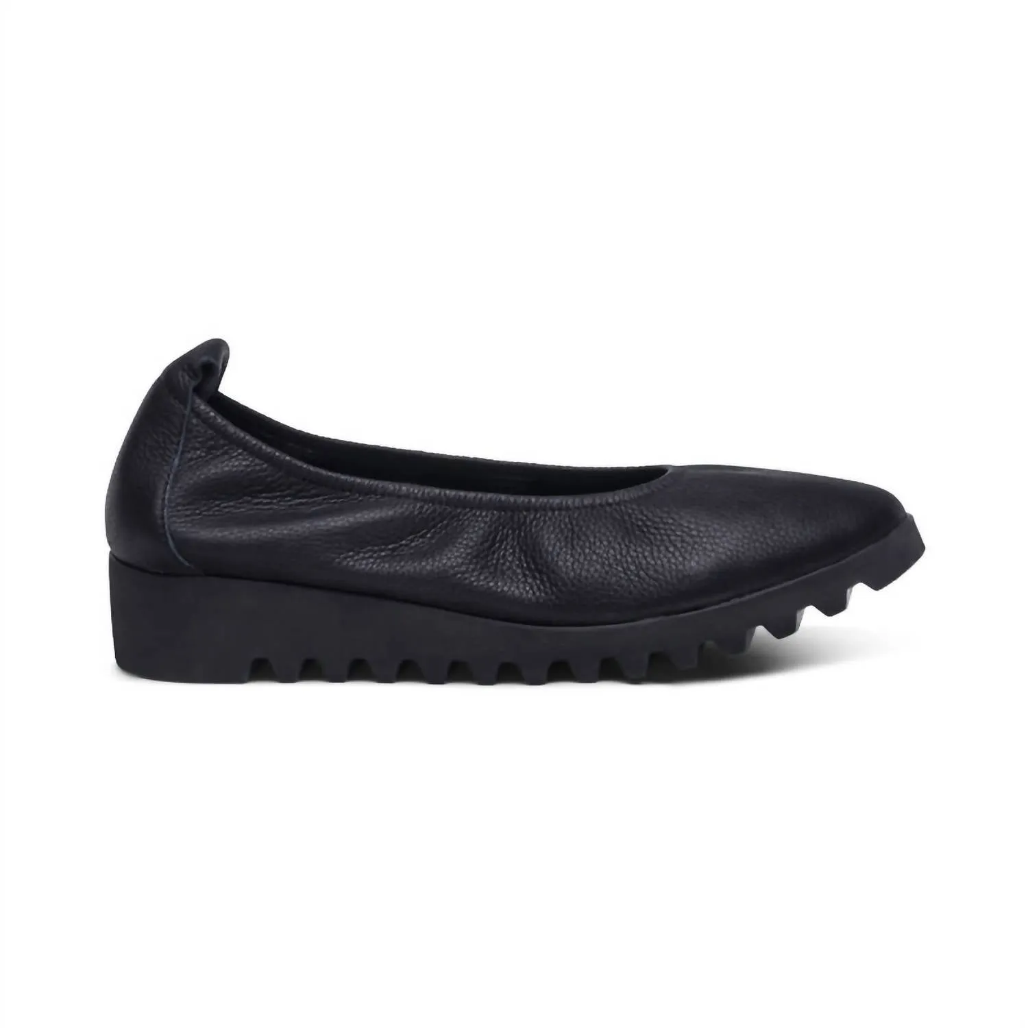 Brianna Ballet Flat In Black