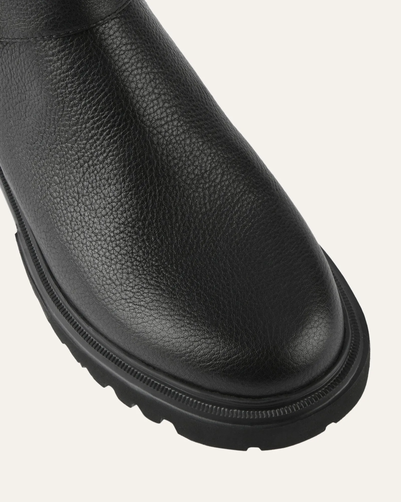ELLIOT FLAT ANKLE BOOTS BLACK LEATHER
