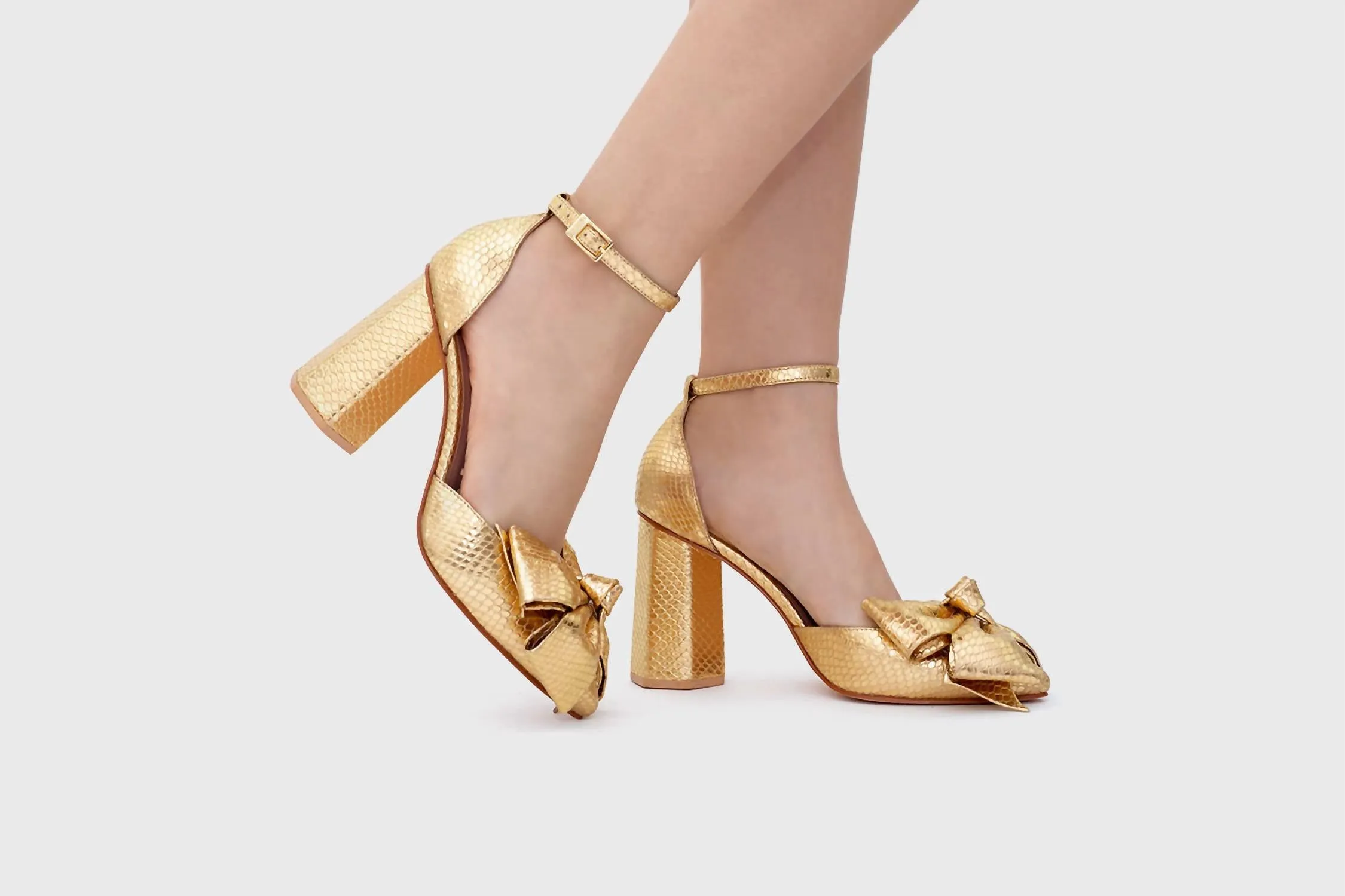Francesca Pump Sandal In Gold