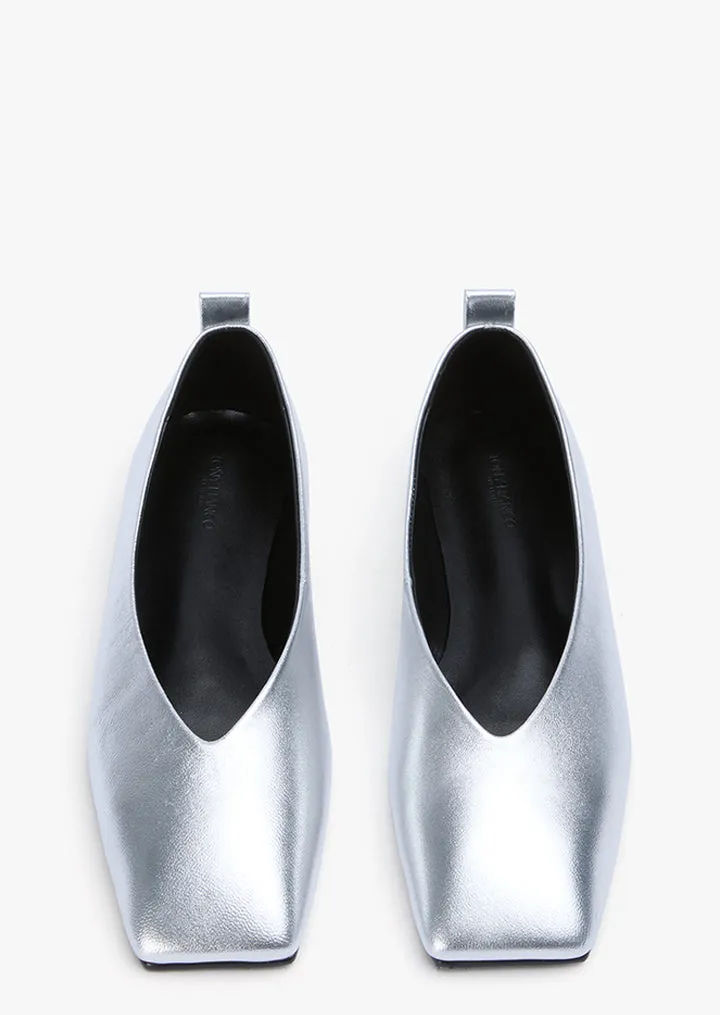 Hazel Silver Nappa Metallic
