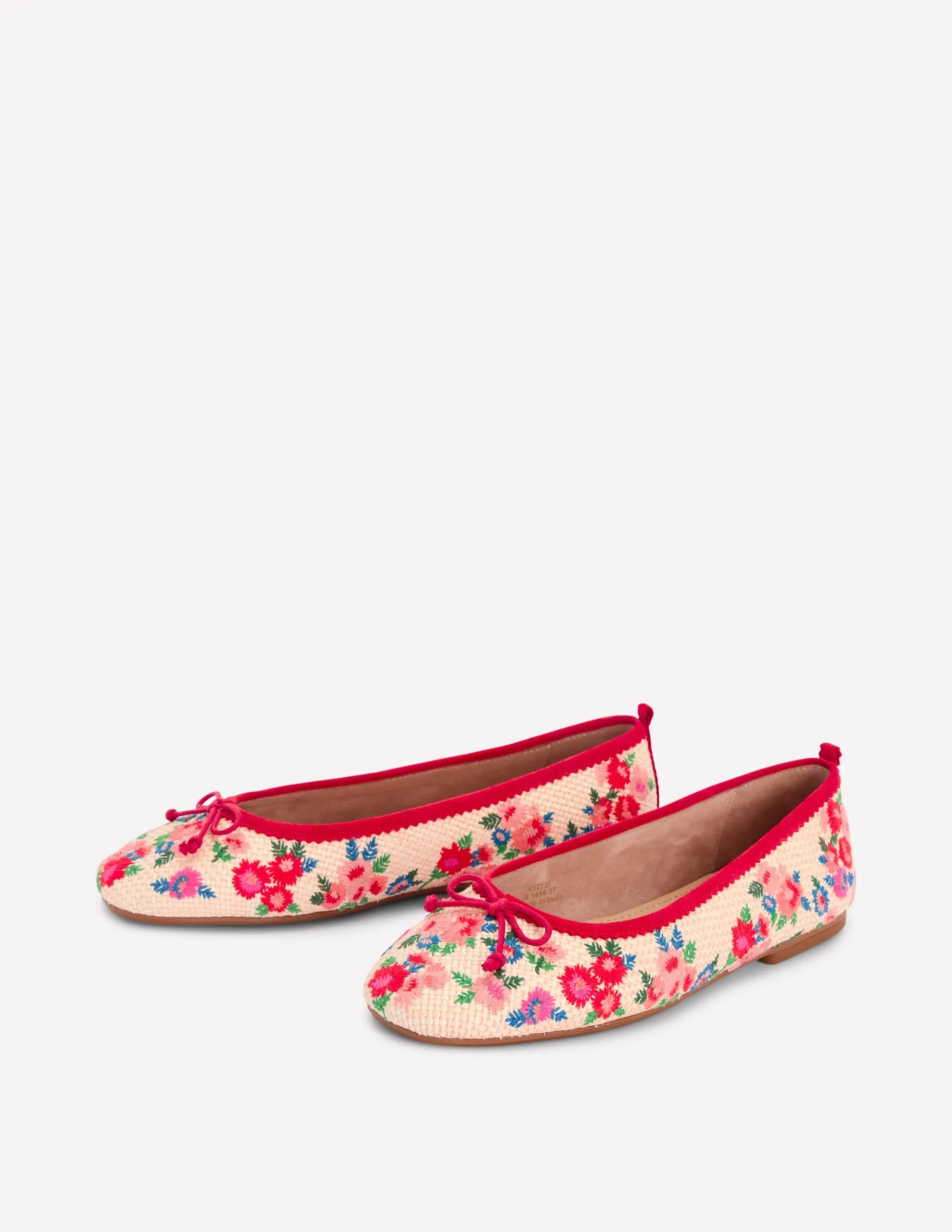Kitty Flexi Sole Ballet Pumps-Embroidered Natural