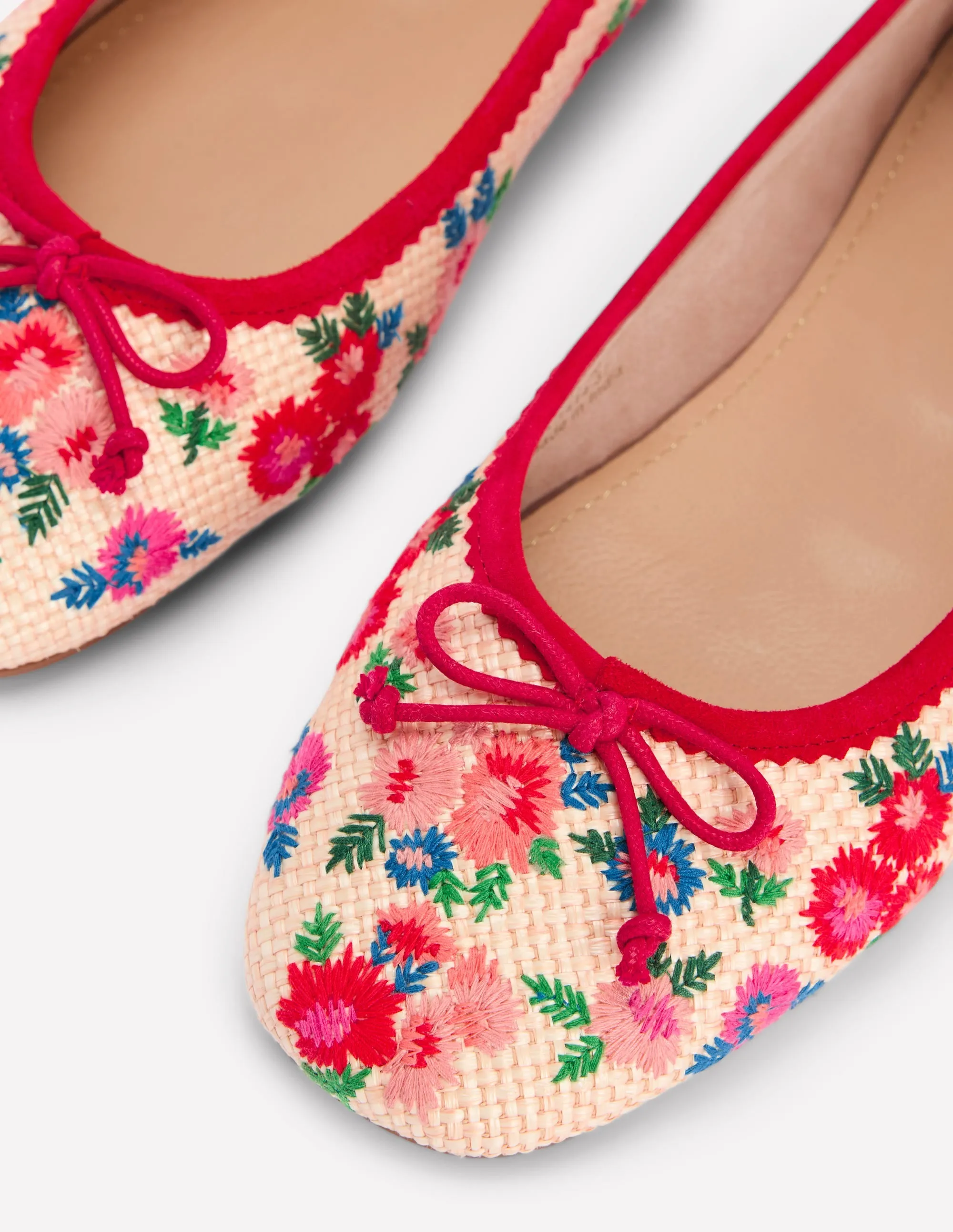 Kitty Flexi Sole Ballet Pumps-Embroidered Natural