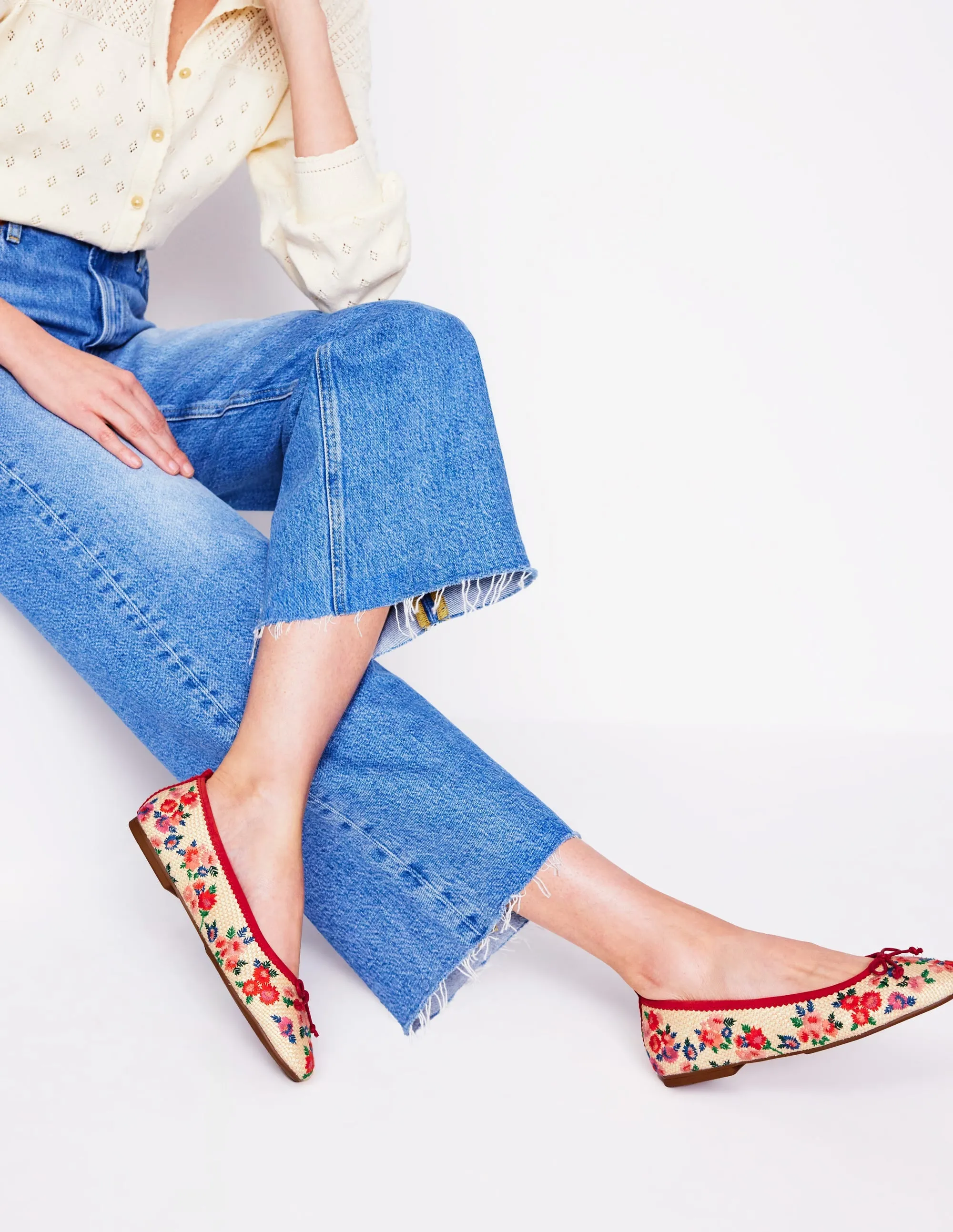 Kitty Flexi Sole Ballet Pumps-Embroidered Natural