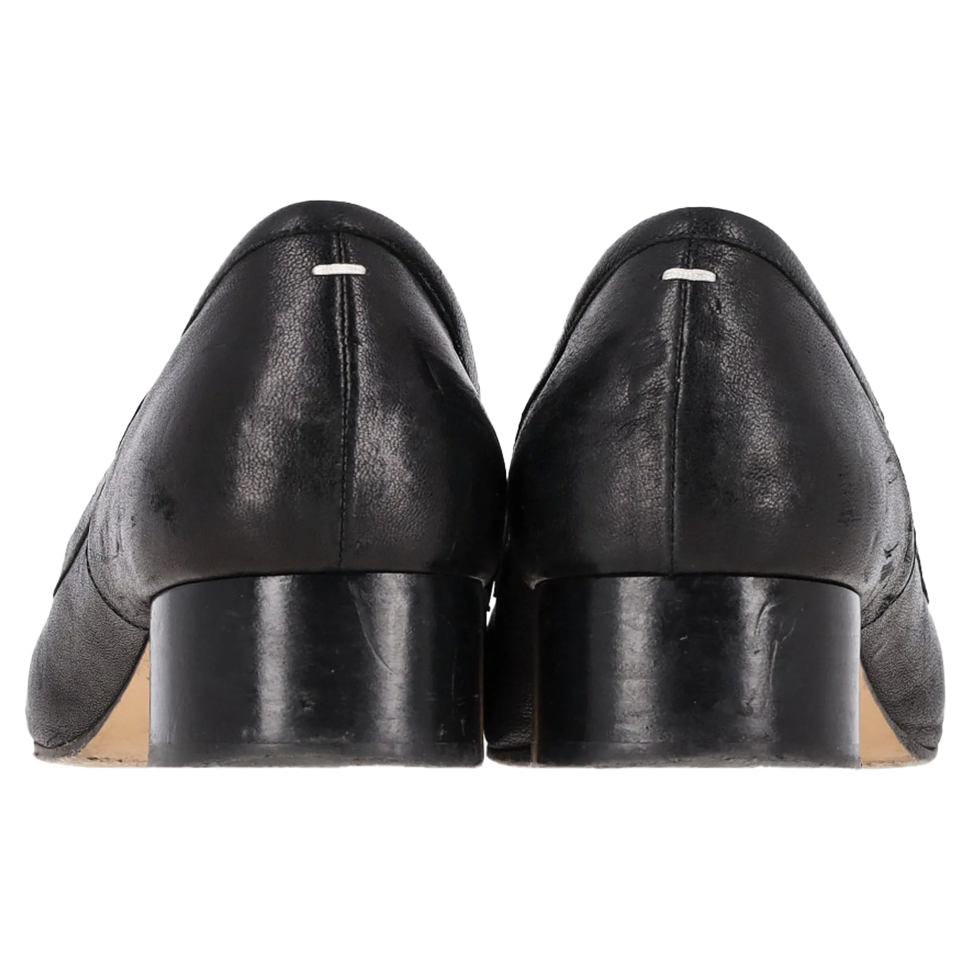 Maison Margiela Tabi 30 Ballerina Pumps in Black Leather