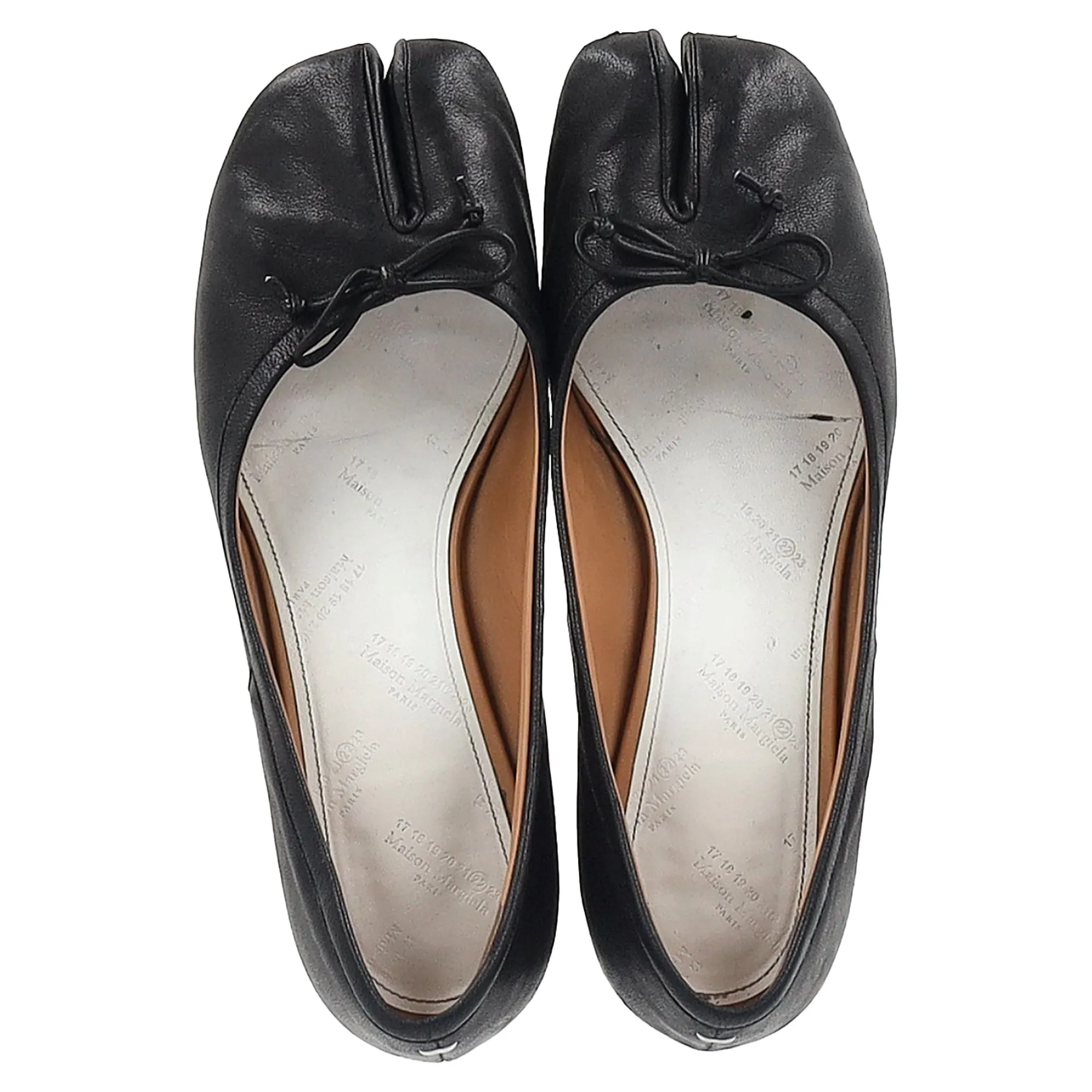 Maison Margiela Tabi 30 Ballerina Pumps in Black Leather