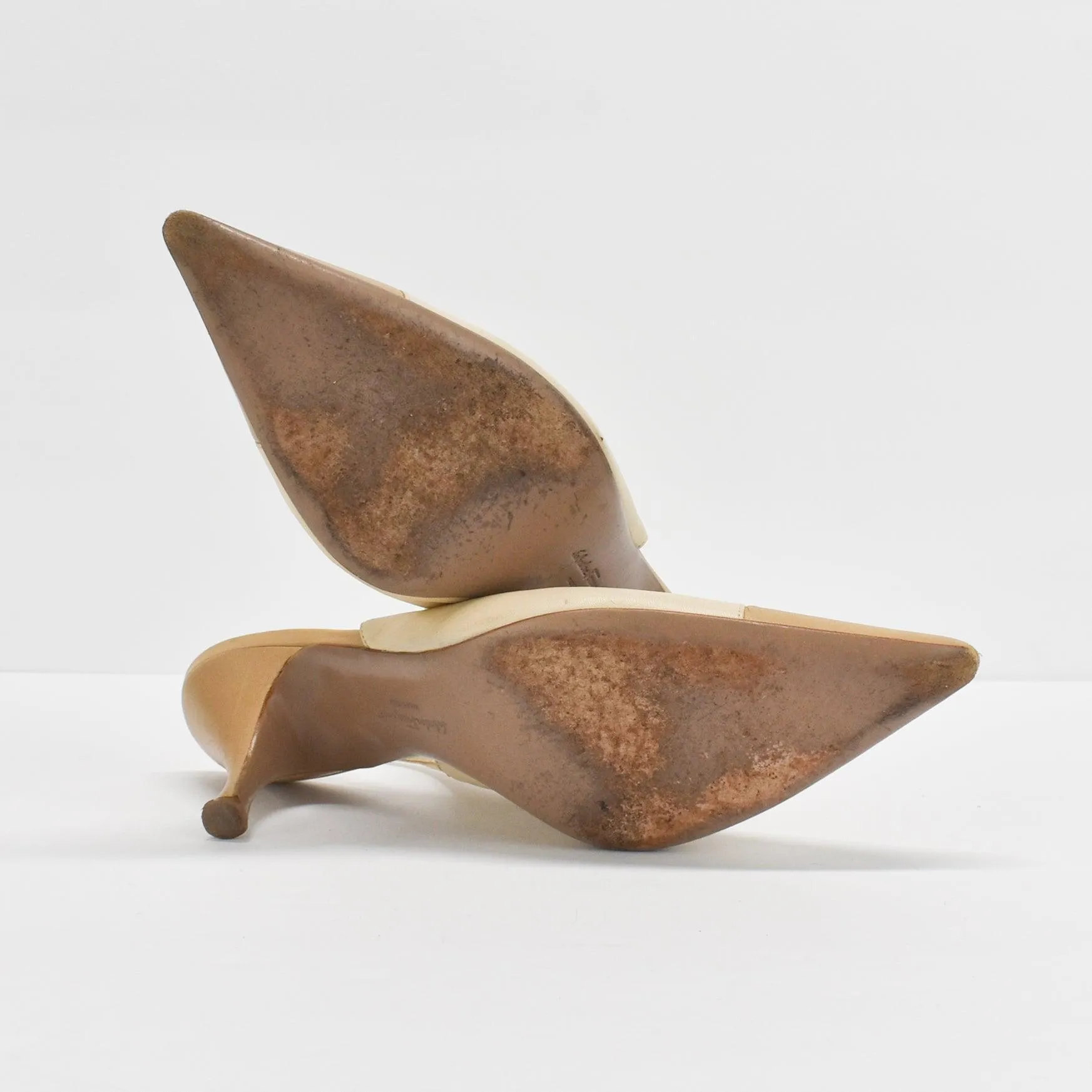 Salvatore Ferragamo Slingback Heels - Women's 8