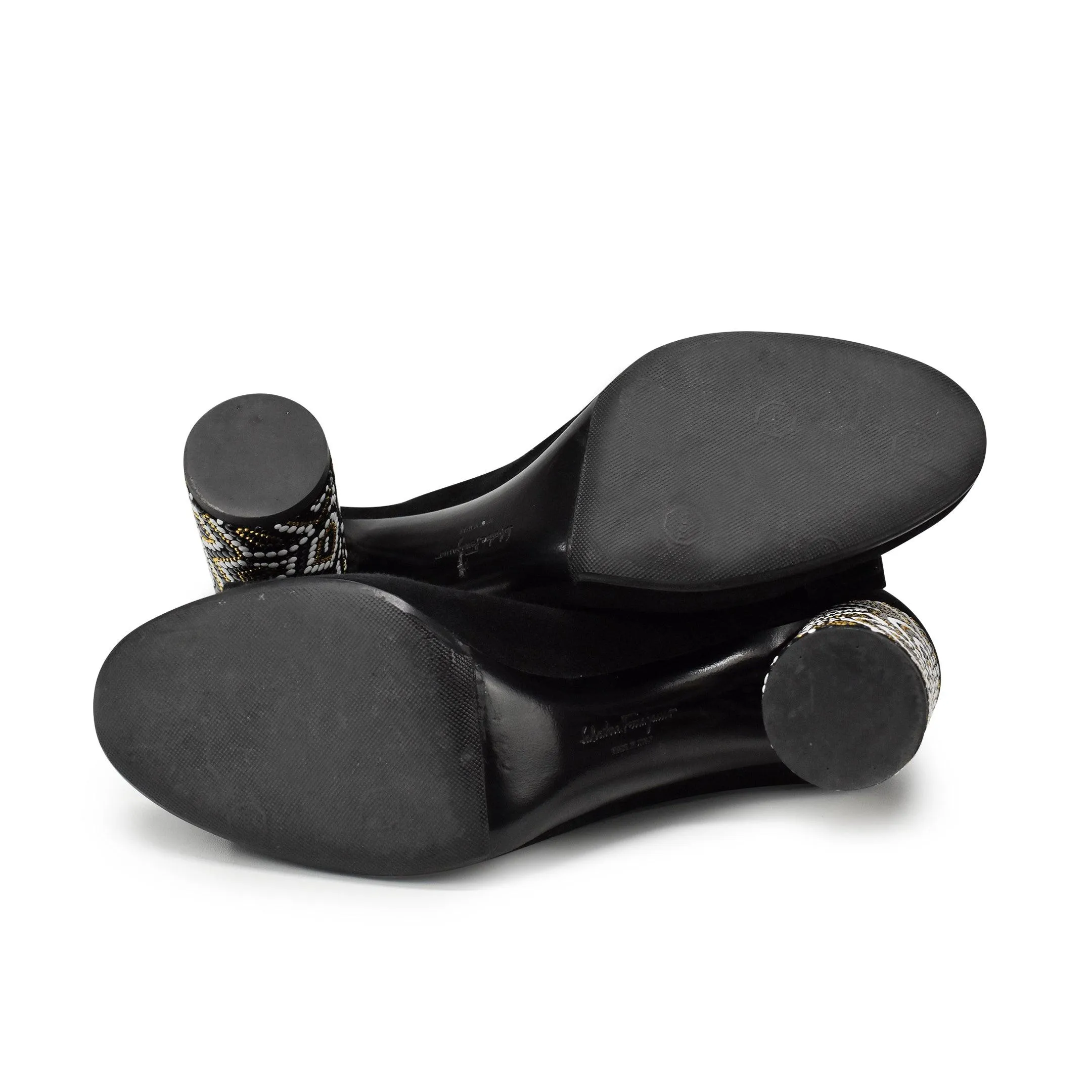 Salvatore Ferragamo Velour Pumps - Women's 8