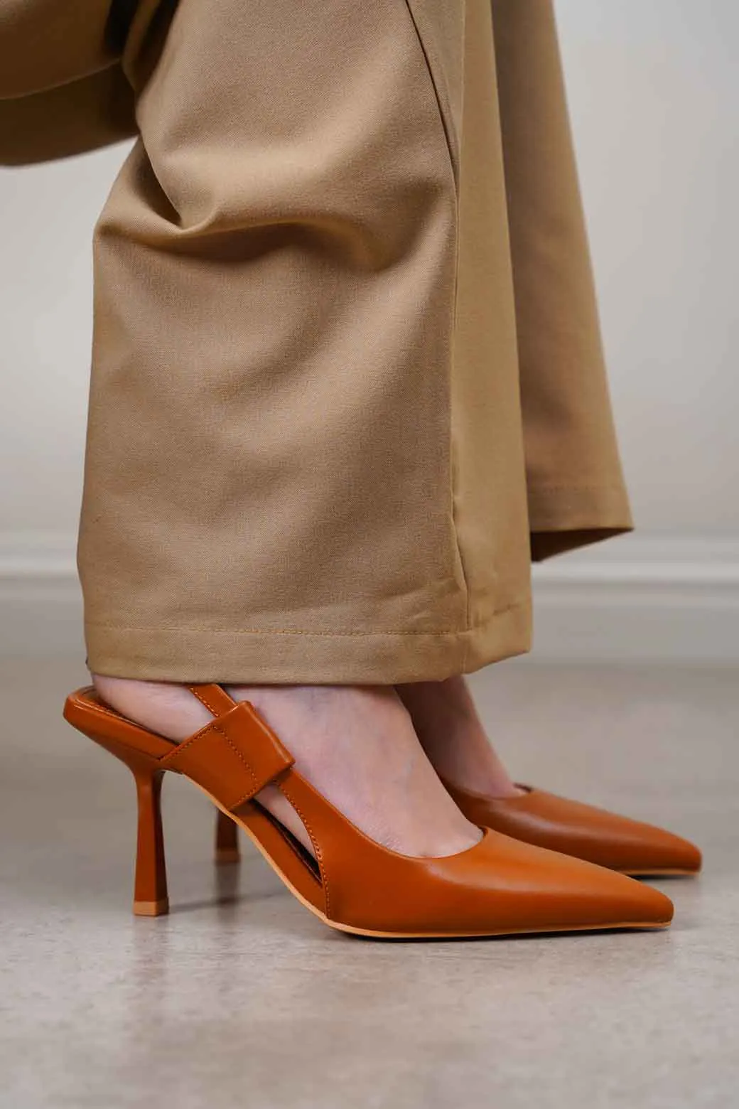 SLINGBACK STILETTO