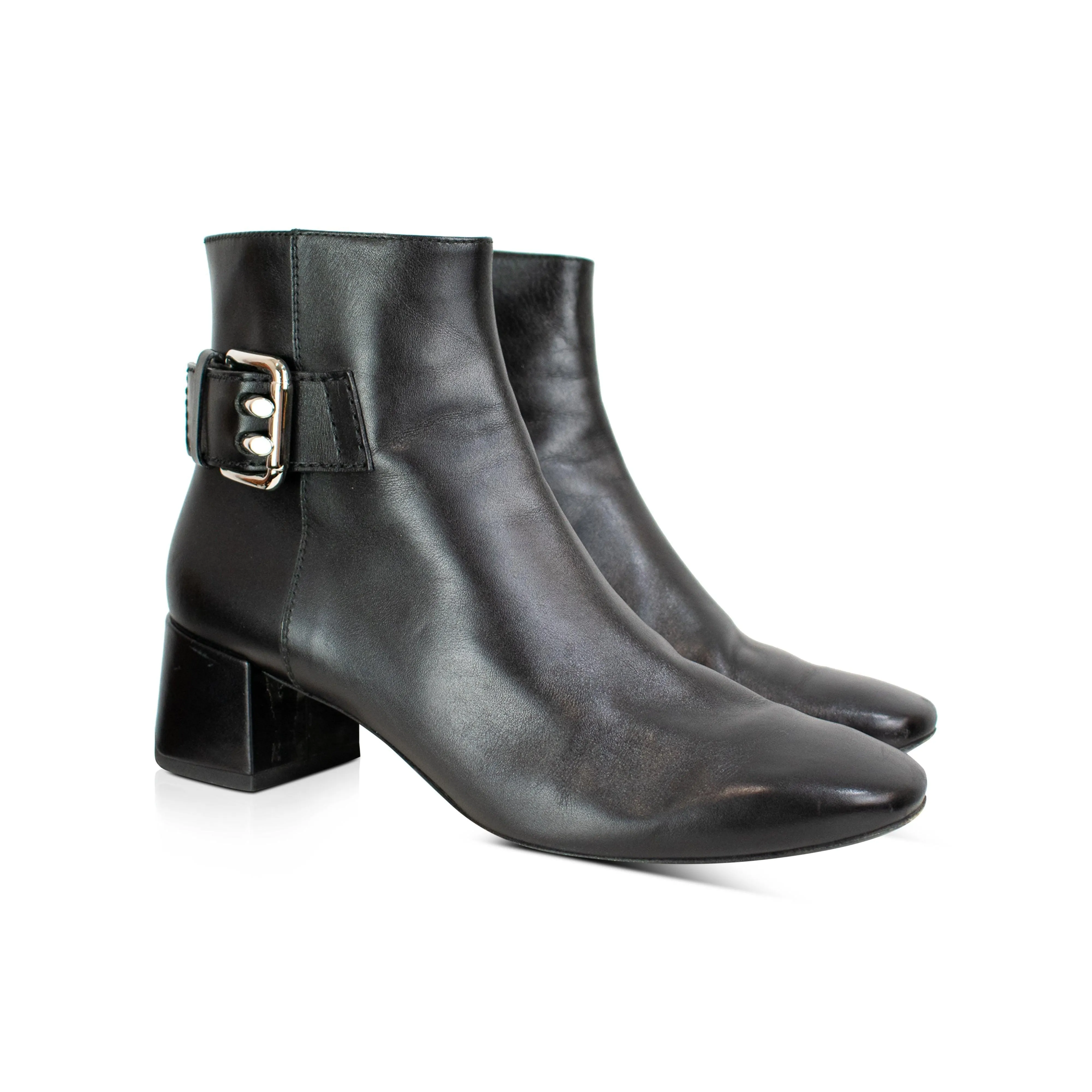 Tod's Ankle boots - 38