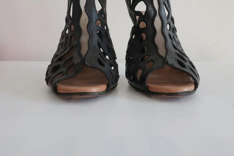 Valentino Rose Laser-Cut Slingback Booties Black Leather Size 39 Peep Toe Heel                       15 >