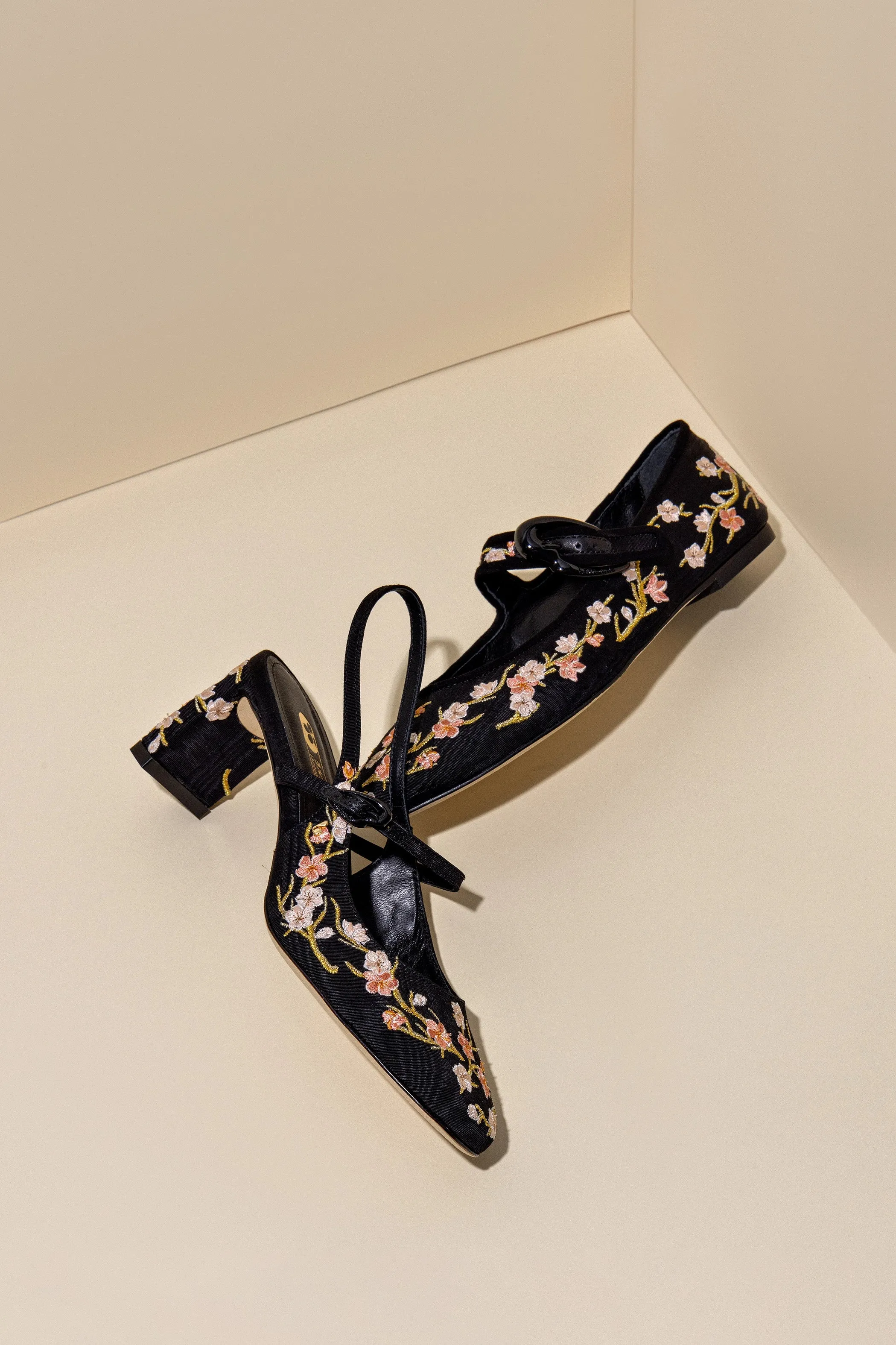 Verona Ballet Flat In Black Sakura Printed Fabric