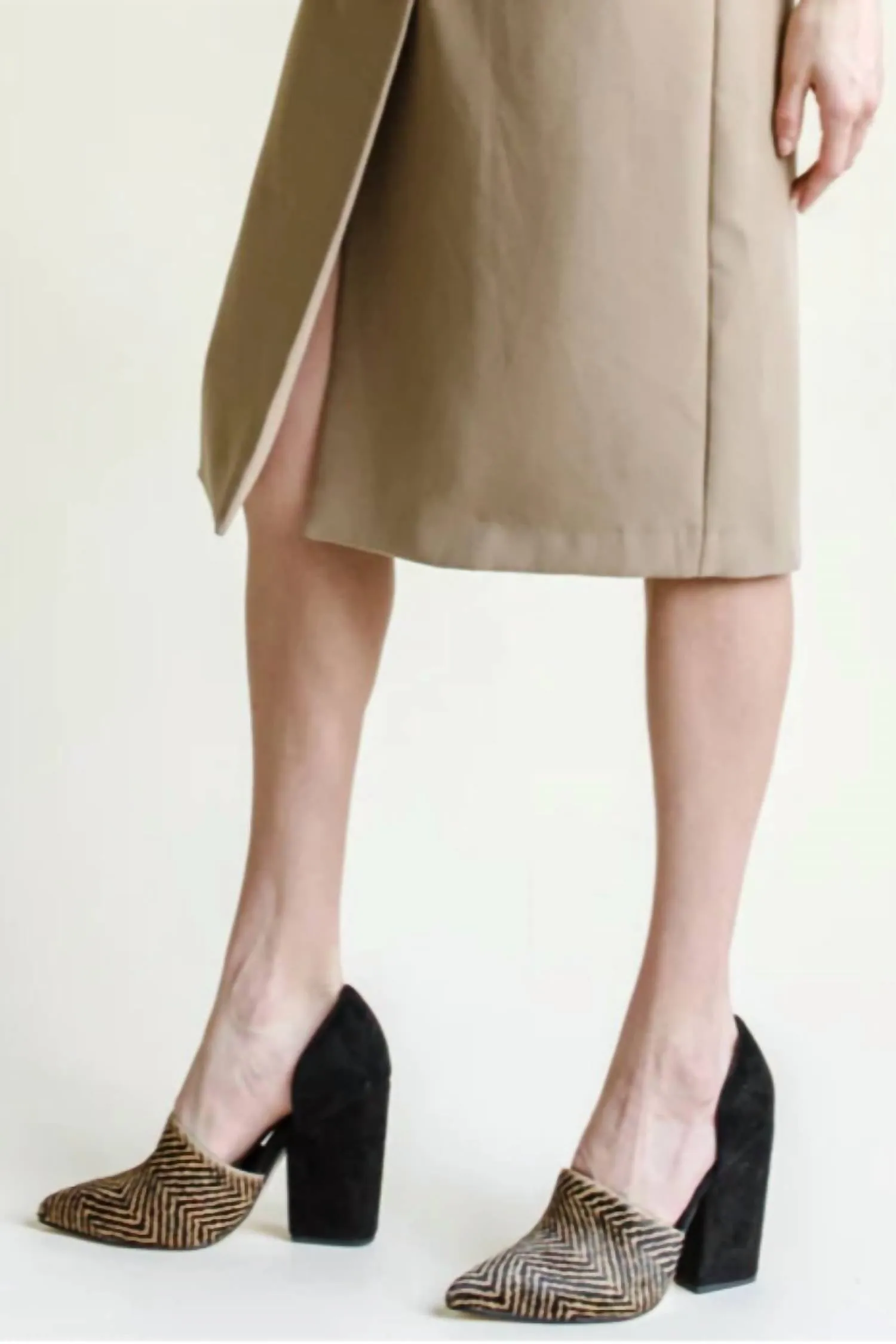 Willa Heels In Coal