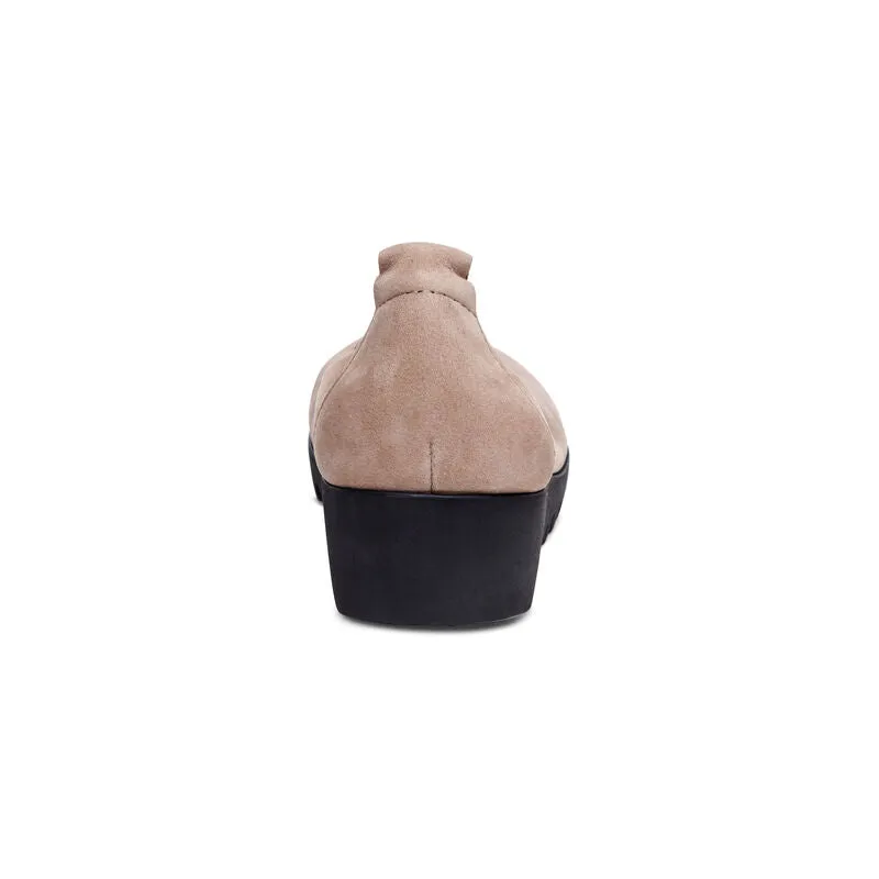 WOMEN'S BRIANNA