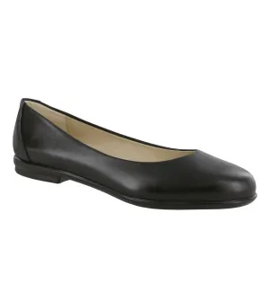 Women's Scenic Ballet Flat - Slim In Black