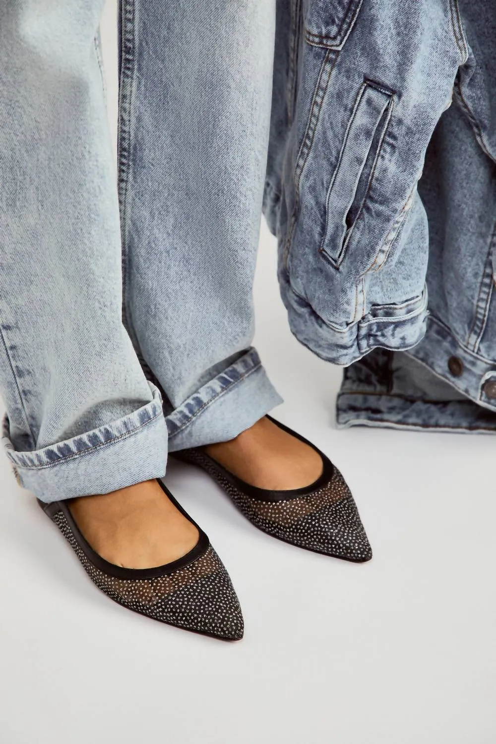 Women's Sheer Glitter Jules Flat In Black
