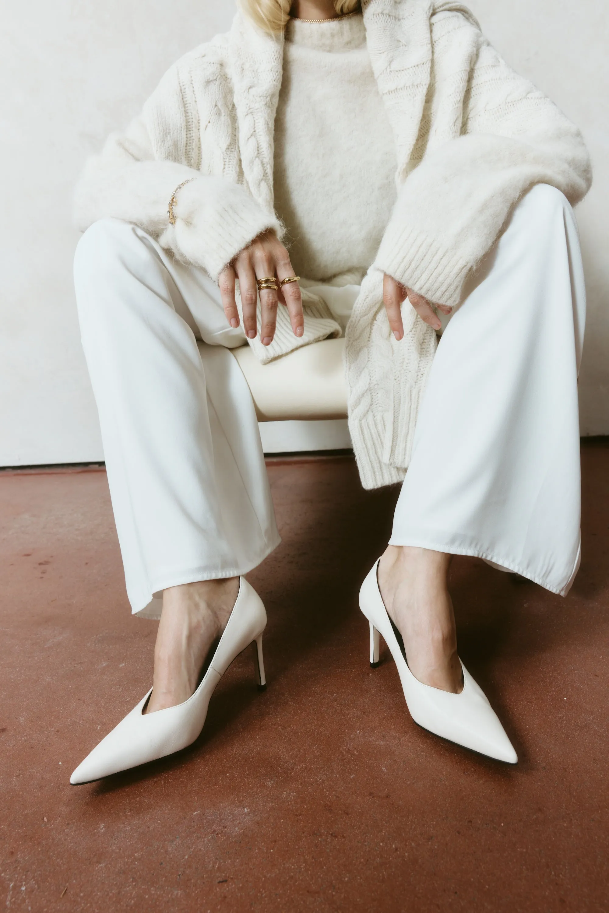 Zulu Full Pumps - Chalk White Leather